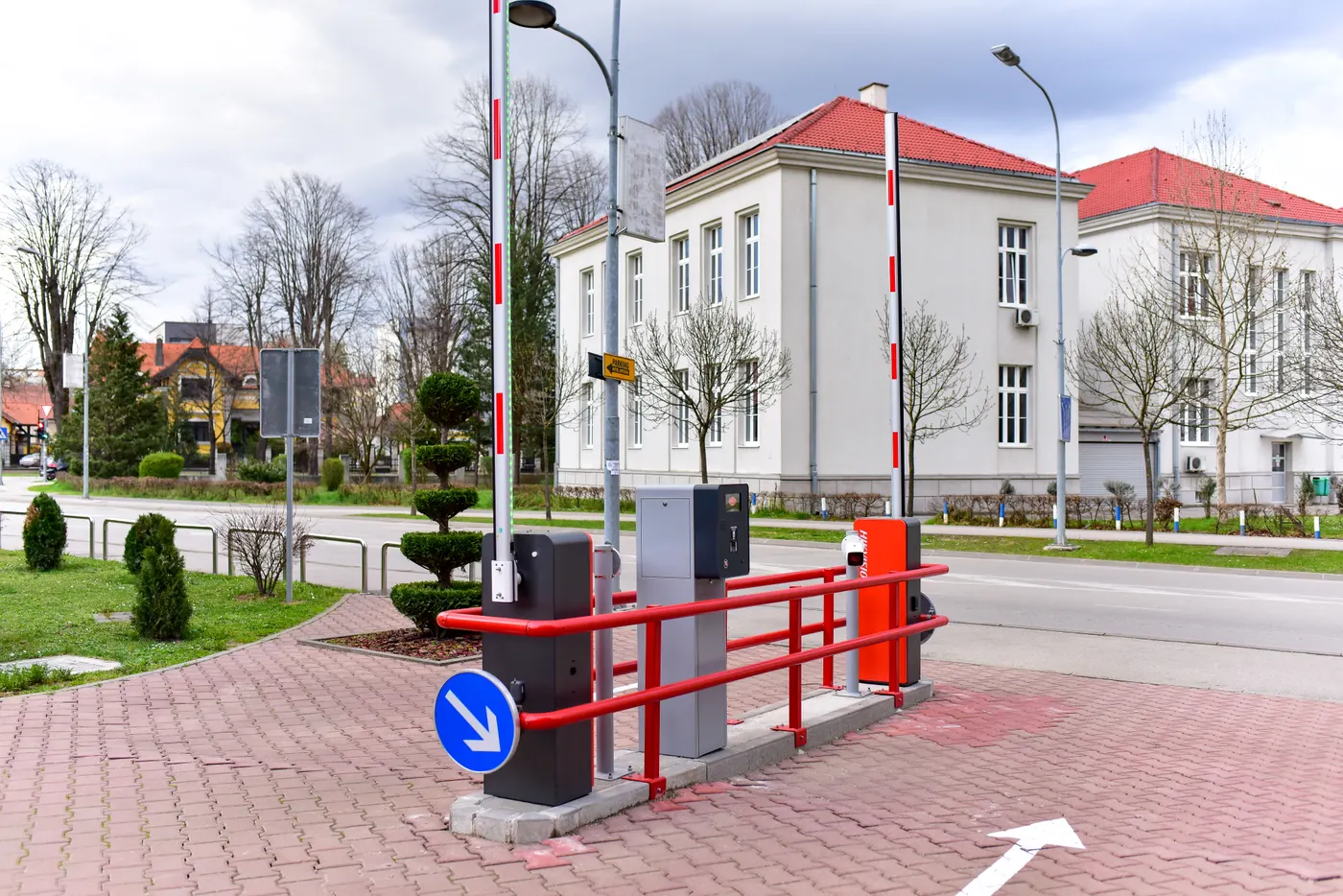 Integra, Banja Luka: Dvije trake s rampama